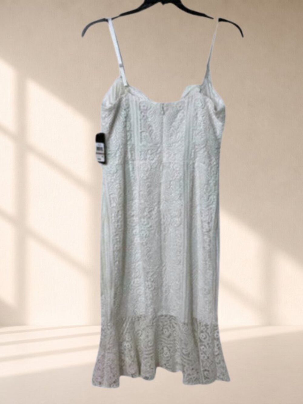 NWT Guess Lace Sweetheart Fit & Flare Dress Size 12 Crochet Mermaid Slip White - Picture 3 of 12
